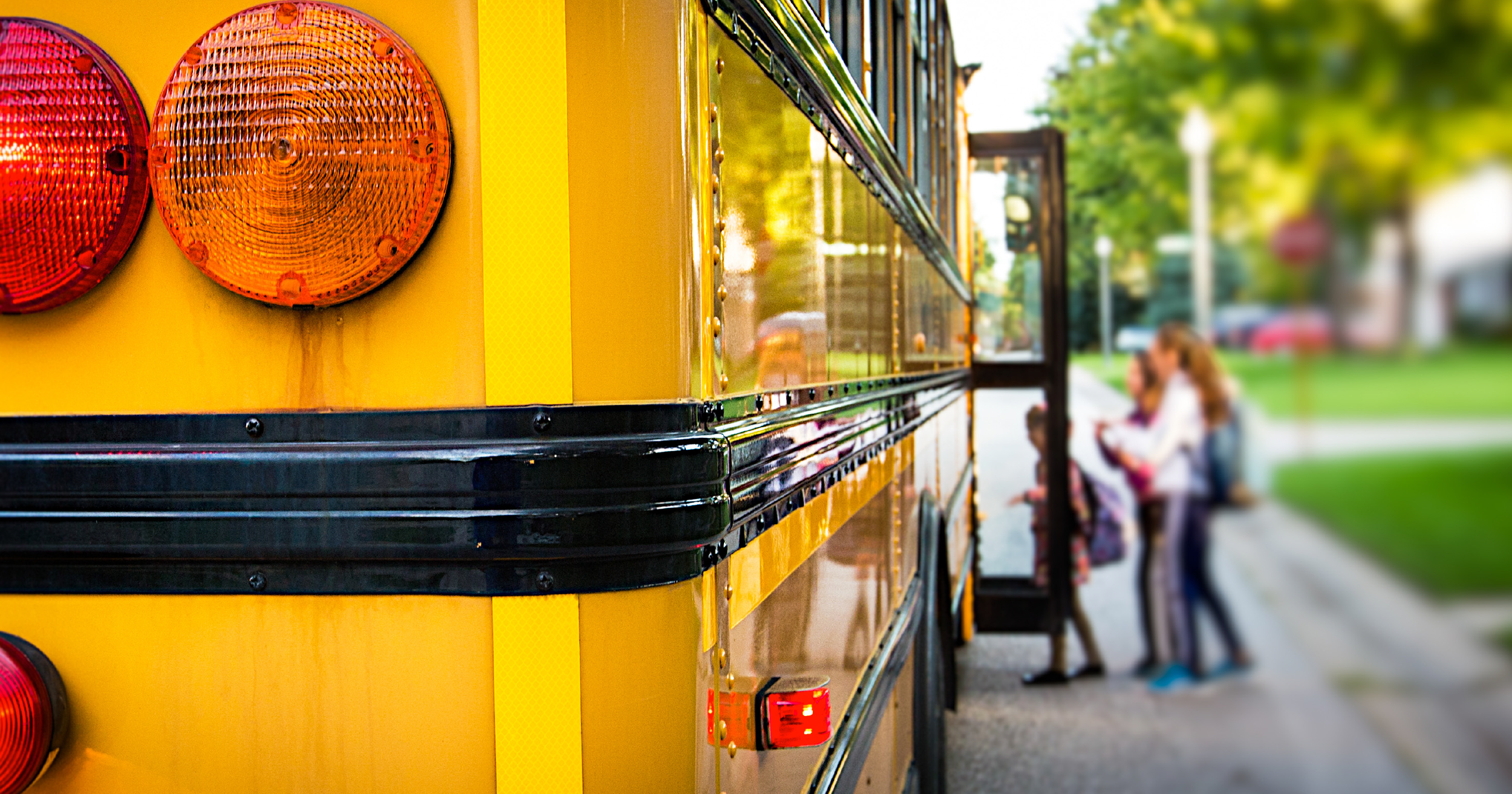 kids entering school bus
